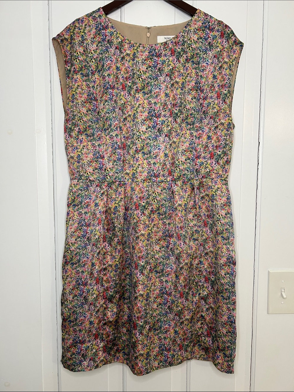 Beautiful lightweight Nine West Multicolor Splatter-Print Sheath Dress